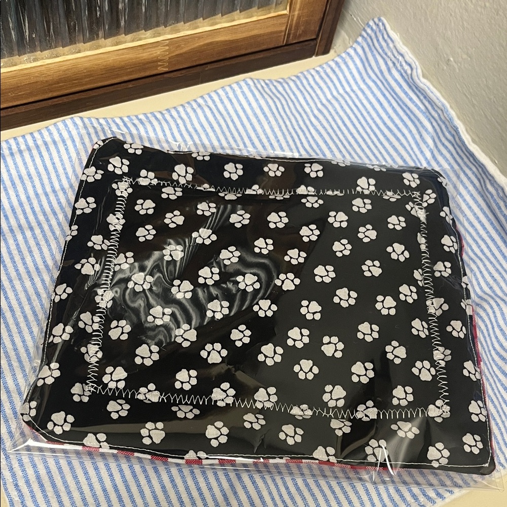 Paw Print Hot Pad
